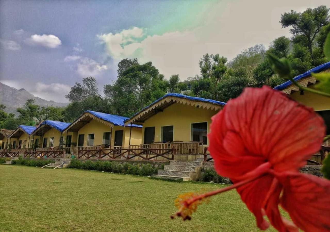 Nakshtra Resort Birbhaddar Esterno foto